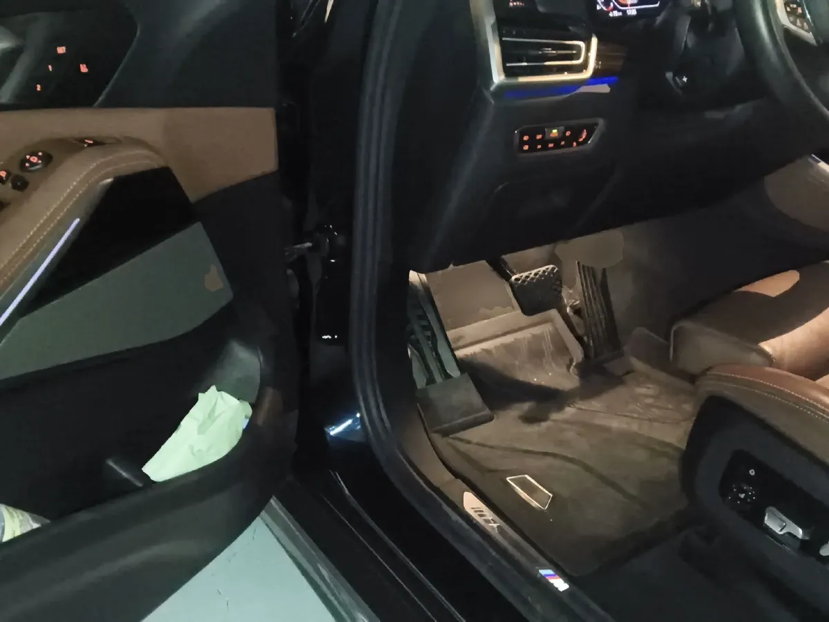 2019 BMW X5 3.0T 340HP L6 8AT,autocango,china used car exporter,china ev exporter,chinese used car exporter,chinese used ev exporter