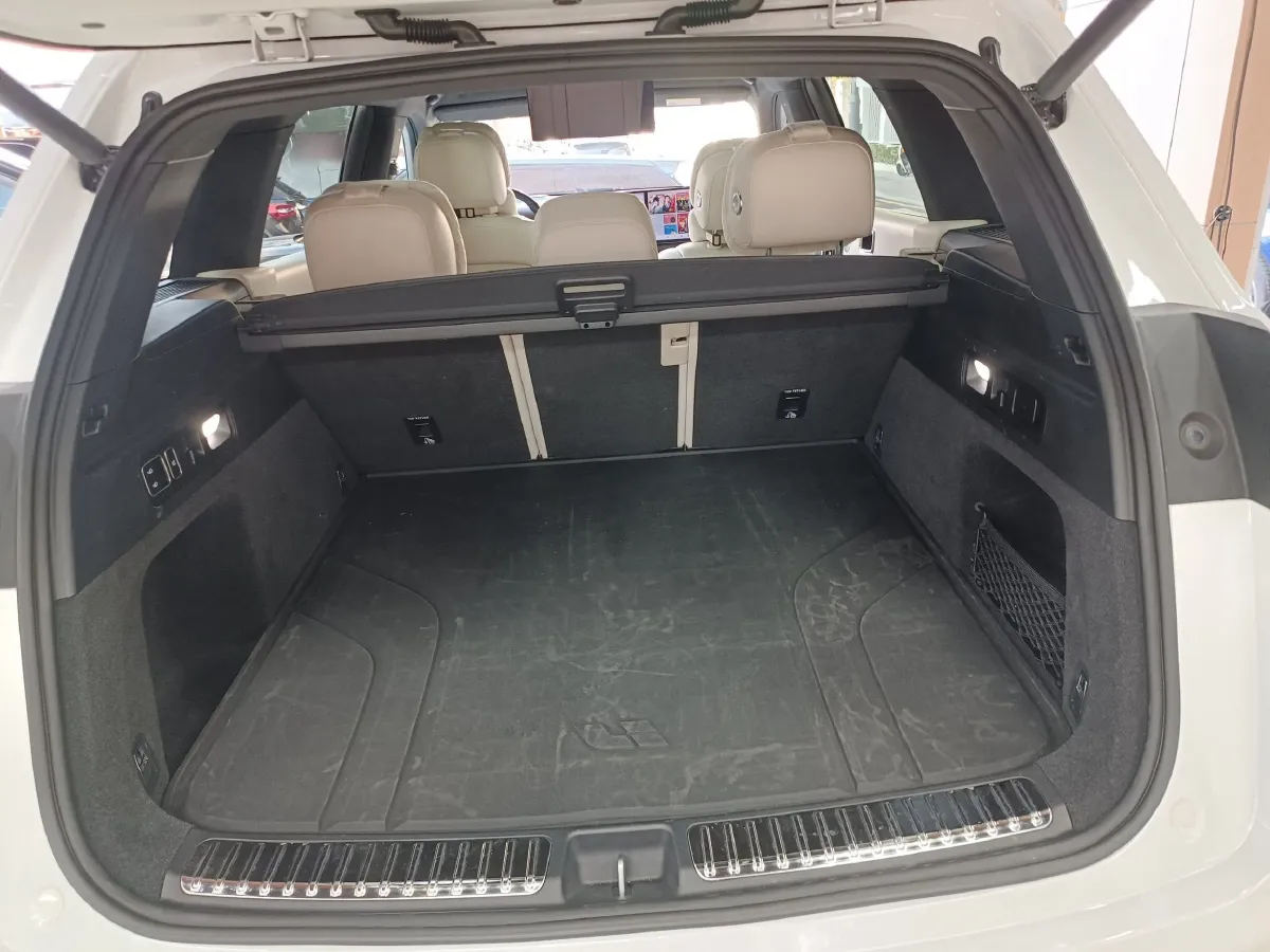 2023 Li L7 Range Extended 154HP REEV 40.9KWH,autocango,china used car exporter,china ev exporter,chinese used car exporter,chinese used ev exporter