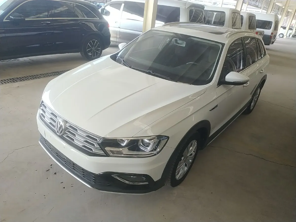 2018 Hyundai Elantra 1.4T 130HP L4 7DCT,autocango,china used car exporter,china ev exporter,chinese used car exporter,chinese used ev exporter