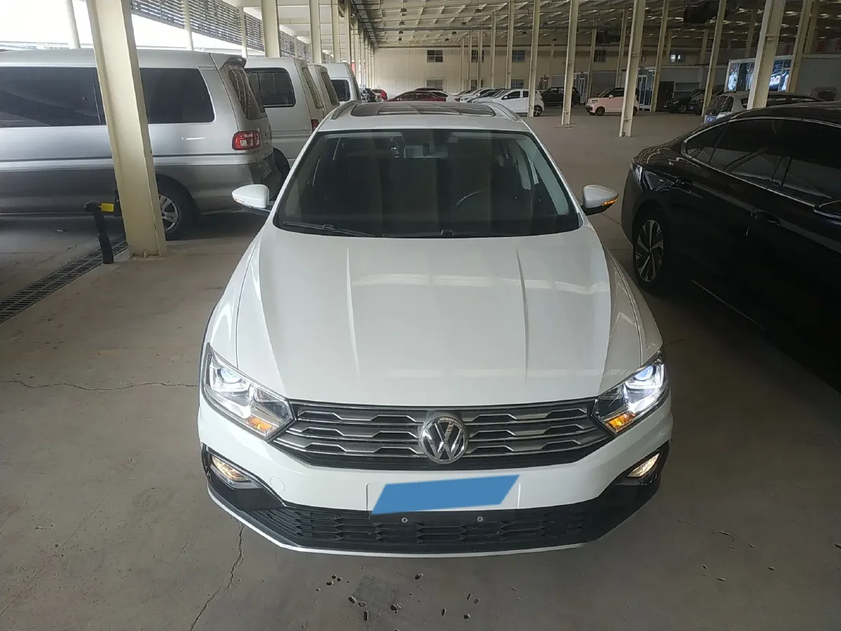 2018 Hyundai Elantra 1.4T 130HP L4 7DCT,autocango,china used car exporter,china ev exporter,chinese used car exporter,chinese used ev exporter