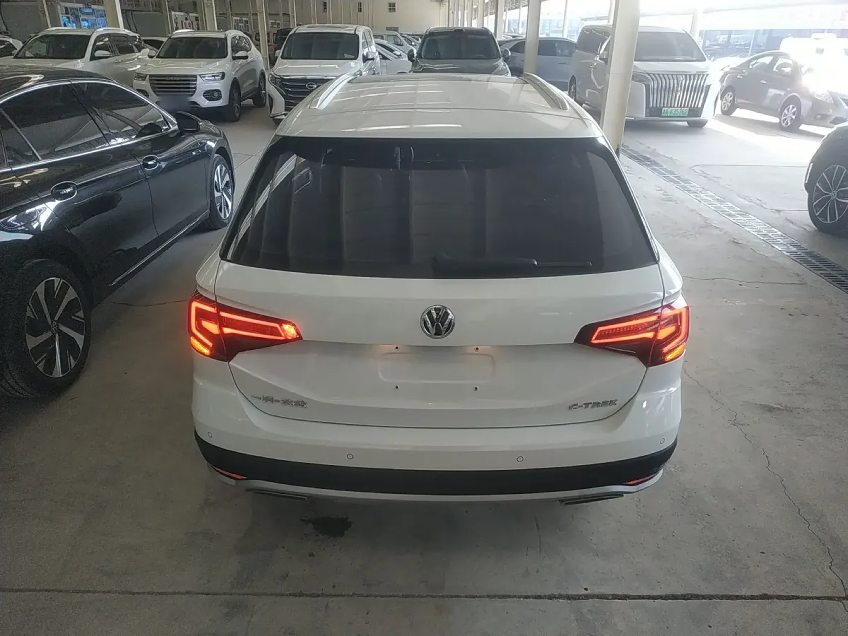 2018 Hyundai Elantra 1.4T 130HP L4 7DCT,autocango,china used car exporter,china ev exporter,chinese used car exporter,chinese used ev exporter