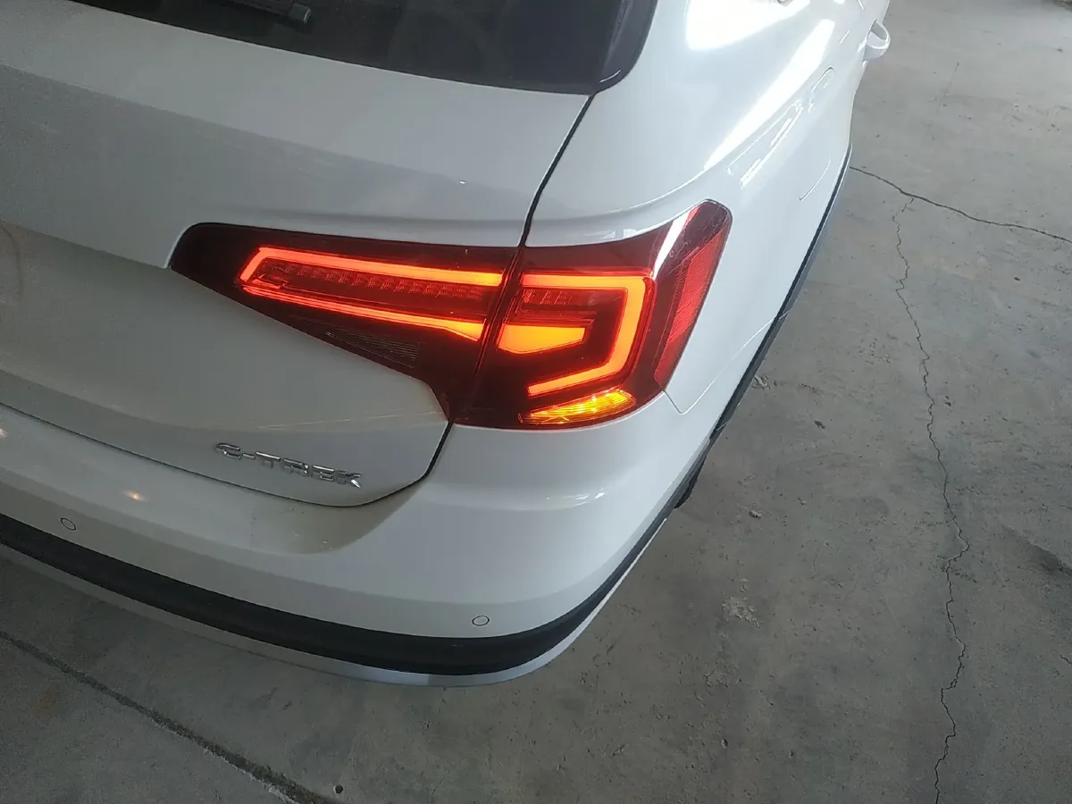 2018 Hyundai Elantra 1.4T 130HP L4 7DCT,autocango,china used car exporter,china ev exporter,chinese used car exporter,chinese used ev exporter