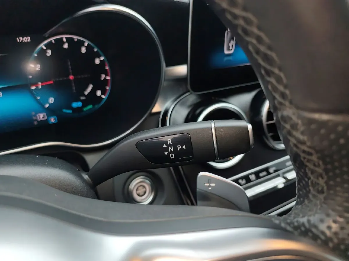 2021 Mercedes-Benz C Class 1.5T 184HP L4 9AT,autocango,china used car exporter,china ev exporter,chinese used car exporter,chinese used ev exporter