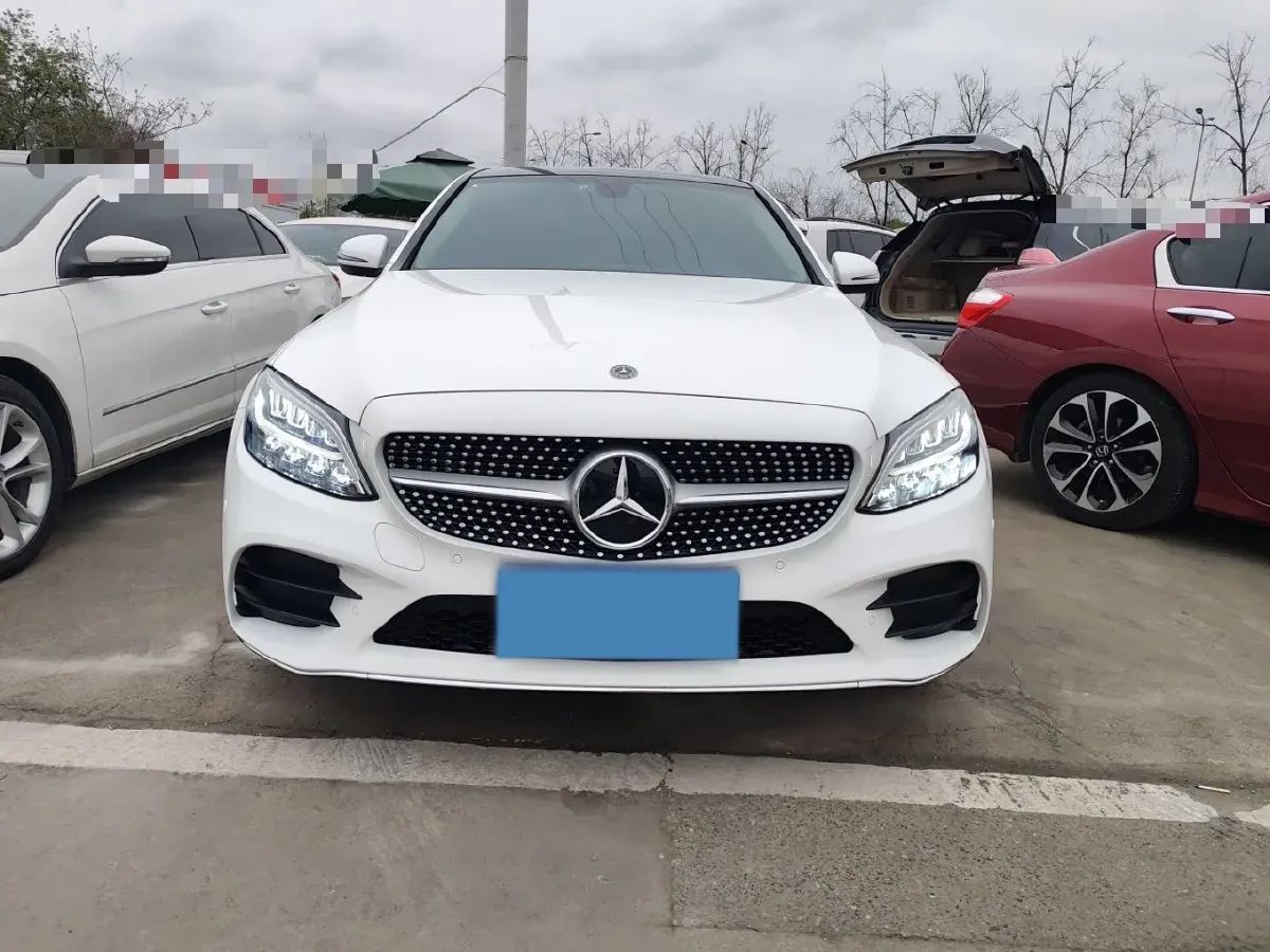 2021 Mercedes-Benz C Class 1.5T 184HP L4 9AT,autocango,china used car exporter,china ev exporter,chinese used car exporter,chinese used ev exporter