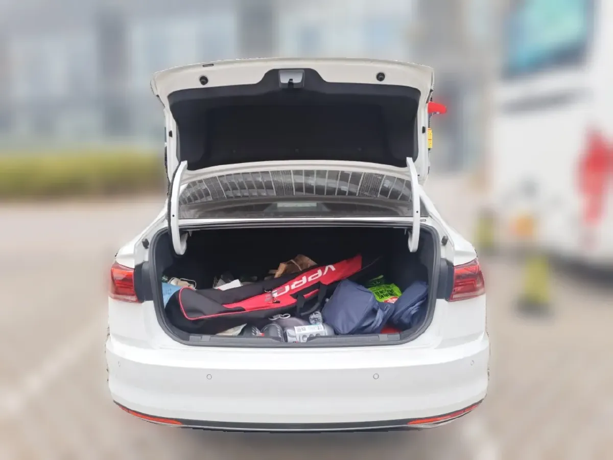 2020 Geely Emgrand GSe BEV 61.9KWH,autocango,china used car exporter,china ev exporter,chinese used car exporter,chinese used ev exporter