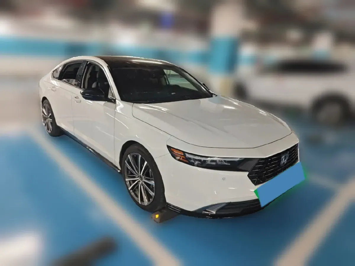 2023 Honda Accord 2.0L 148HP L4 E-CVT PHEV 17.7KWH,autocango,china used car exporter,china ev exporter,chinese used car exporter,chinese used ev exporter