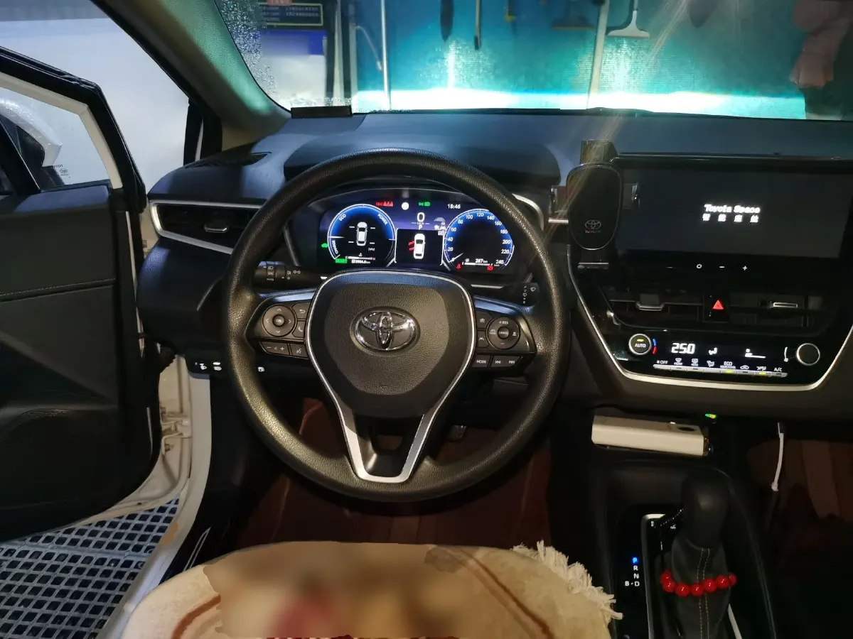 2023 Toyota Levin 1.8L 98HP L4 E-CVT Hybrid,autocango,china used car exporter,china ev exporter,chinese used car exporter,chinese used ev exporter