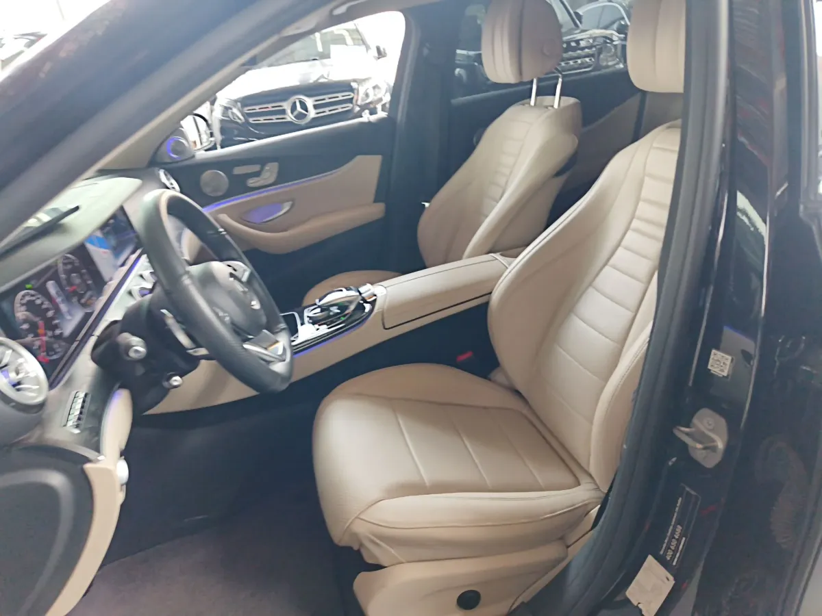 2016 Mercedes-Benz E Class 2.0T 245HP L4 9AT,autocango,china used car exporter,china ev exporter,chinese used car exporter,chinese used ev exporter