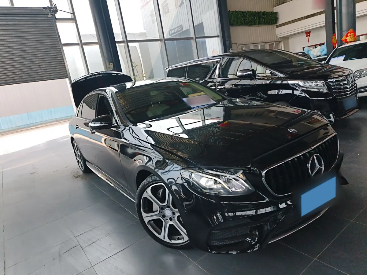 2016 Mercedes-Benz E Class 2.0T 245HP L4 9AT,autocango,china used car exporter,china ev exporter,chinese used car exporter,chinese used ev exporter