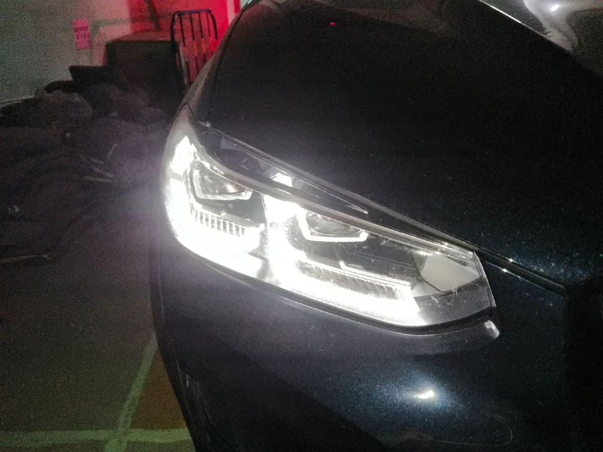 2023 BMW X3 2.0T 245HP L4 8AT,autocango,china used car exporter,china ev exporter,chinese used car exporter,chinese used ev exporter