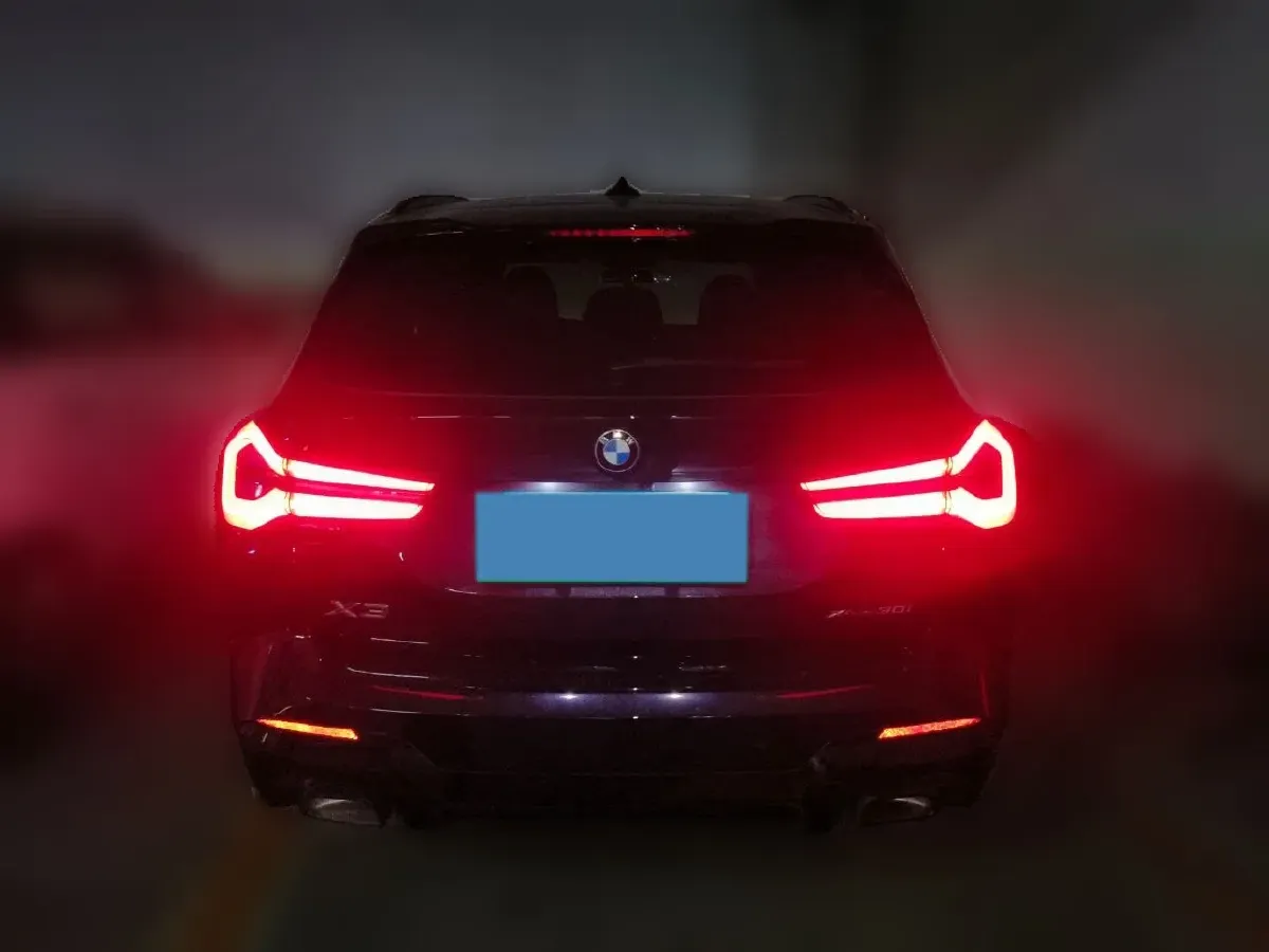 2023 BMW X3 2.0T 245HP L4 8AT,autocango,china used car exporter,china ev exporter,chinese used car exporter,chinese used ev exporter