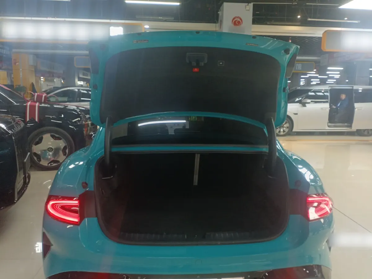 2024 MI SU7 BEV 101KWH,autocango,china used car exporter,china ev exporter,chinese used car exporter,chinese used ev exporter