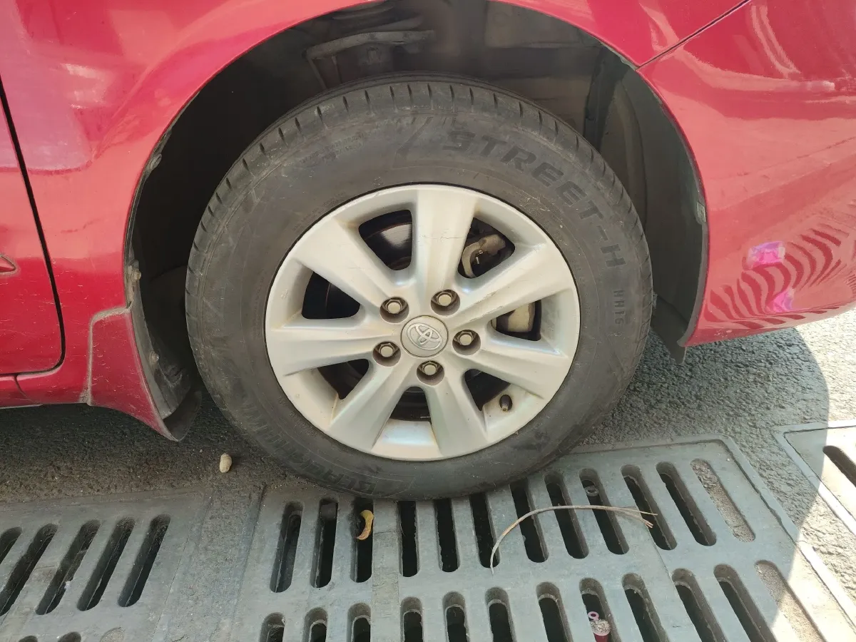 2013 Toyota Corolla 1.6L 122HP L4 4AT,autocango,china used car exporter,china ev exporter,chinese used car exporter,chinese used ev exporter