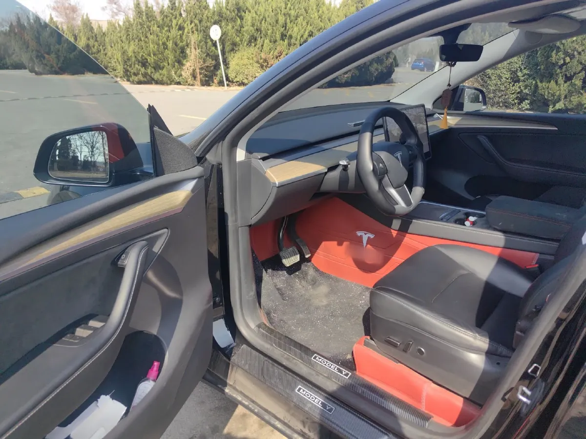 2022 Tesla Model Y BEV 60KWH,autocango,china used car exporter,china ev exporter,chinese used car exporter,chinese used ev exporter