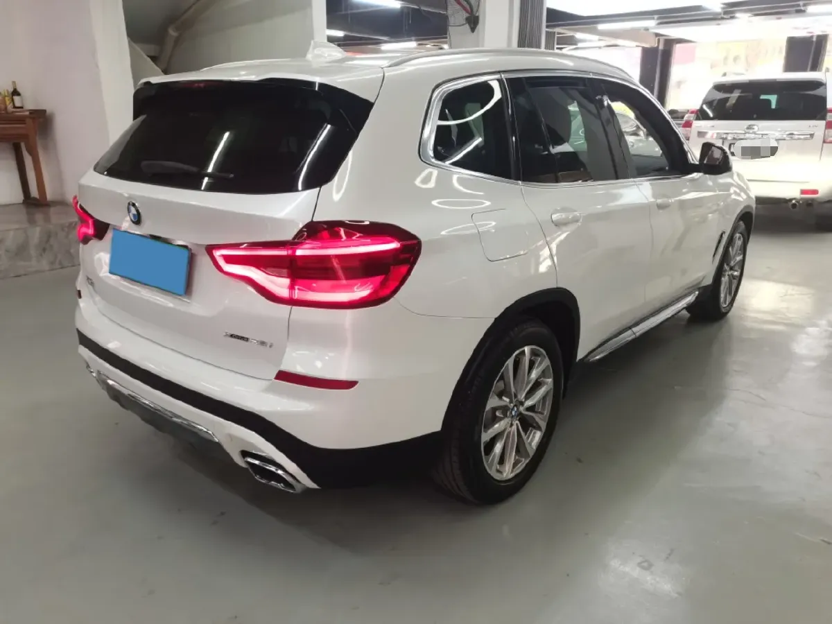 2021 BMW X3 2.0T 184HP L4 8AT,autocango,china used car exporter,china ev exporter,chinese used car exporter,chinese used ev exporter