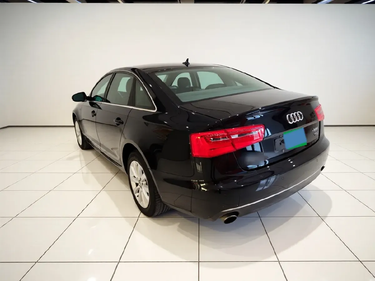 2015 Audi A6L 2.0T 180HP L4 CVT,autocango,china used car exporter,china ev exporter,chinese used car exporter,chinese used ev exporter