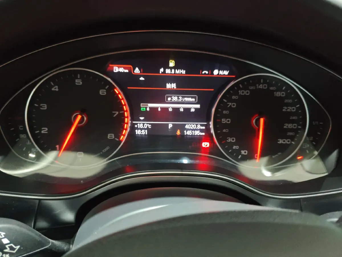 2015 Audi A6L 2.0T 180HP L4 CVT,autocango,china used car exporter,china ev exporter,chinese used car exporter,chinese used ev exporter