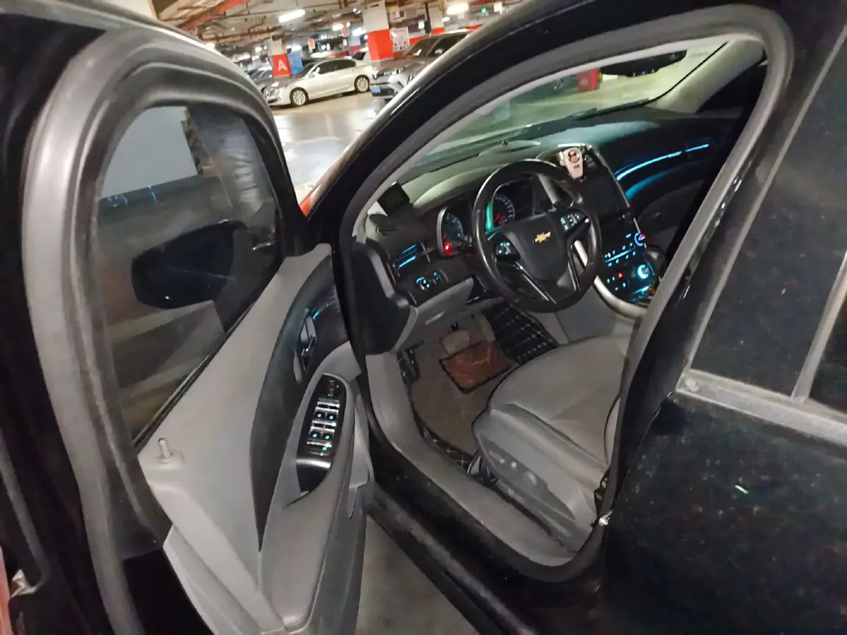 2014 Chevrolet Malibu 2.0L 154HP L4 6AT,autocango,china used car exporter,china ev exporter,chinese used car exporter,chinese used ev exporter