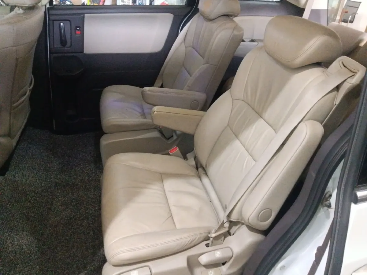 2017 Honda Odyssey 2.4L 186HP L4 CVT,autocango,china used car exporter,china ev exporter,chinese used car exporter,chinese used ev exporter