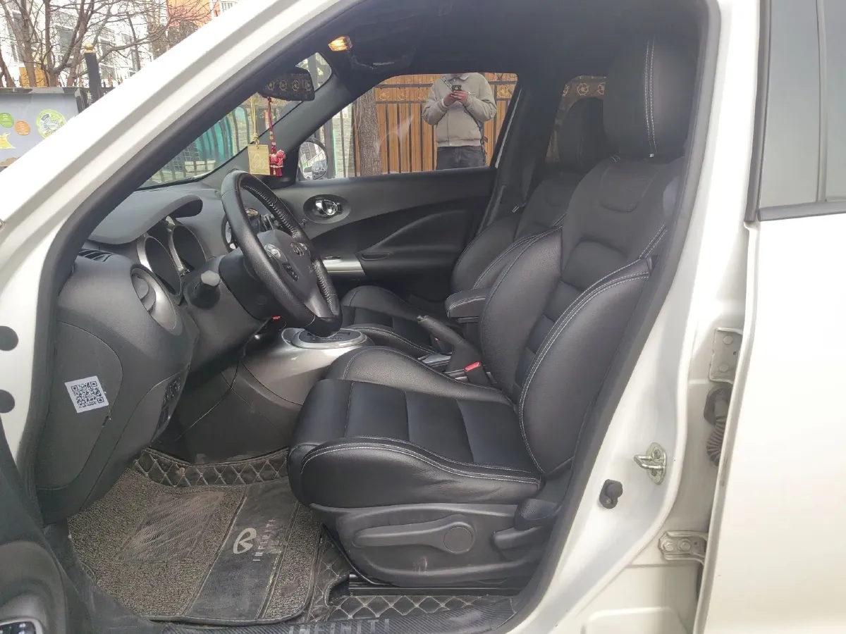 2014 Nissan X-Trail 2.0L 150HP L4 CVT,autocango,china used car exporter,china ev exporter,chinese used car exporter,chinese used ev exporter