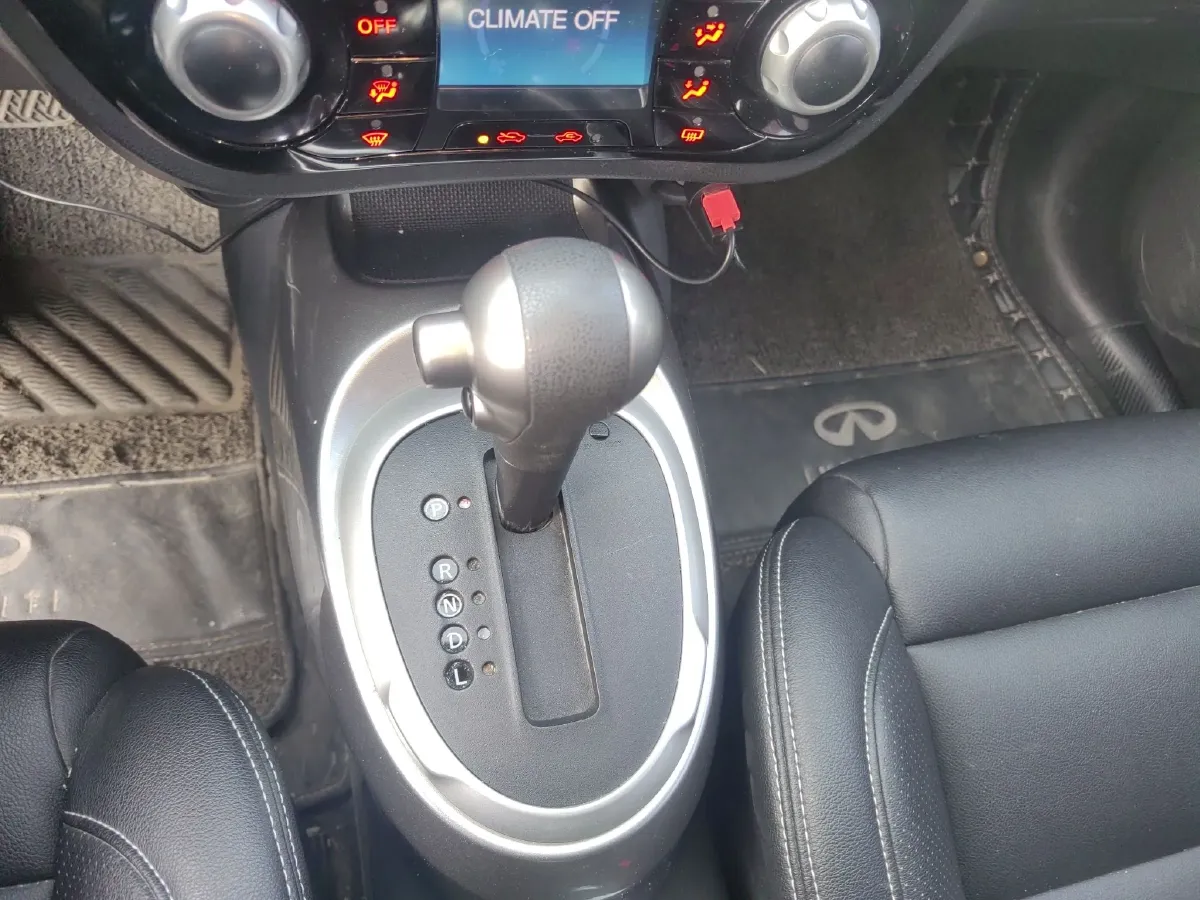 2014 Nissan X-Trail 2.0L 150HP L4 CVT,autocango,china used car exporter,china ev exporter,chinese used car exporter,chinese used ev exporter