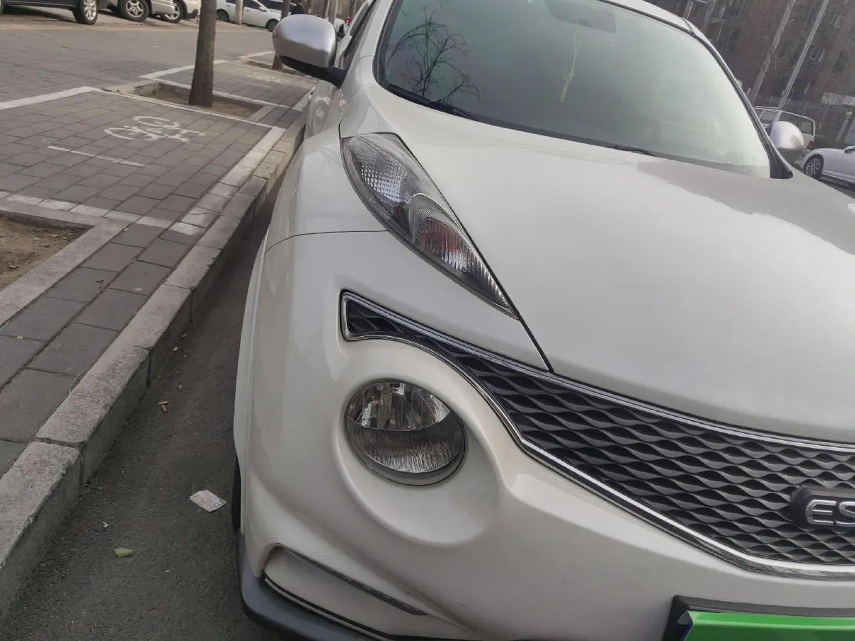 2014 Nissan X-Trail 2.0L 150HP L4 CVT,autocango,china used car exporter,china ev exporter,chinese used car exporter,chinese used ev exporter