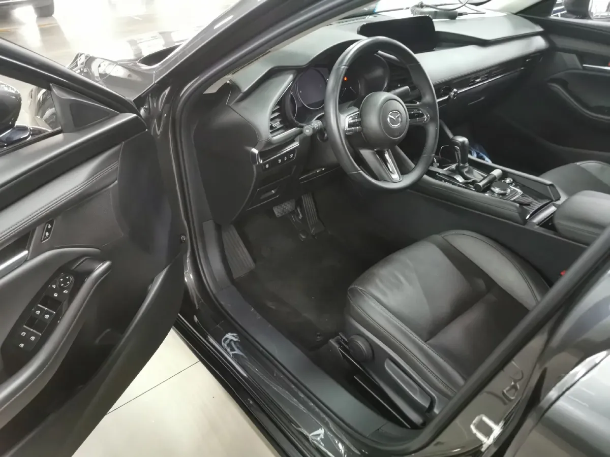 2022 Ford Equator Sport 1.5T 170HP L4 7DCT,autocango,china used car exporter,china ev exporter,chinese used car exporter,chinese used ev exporter