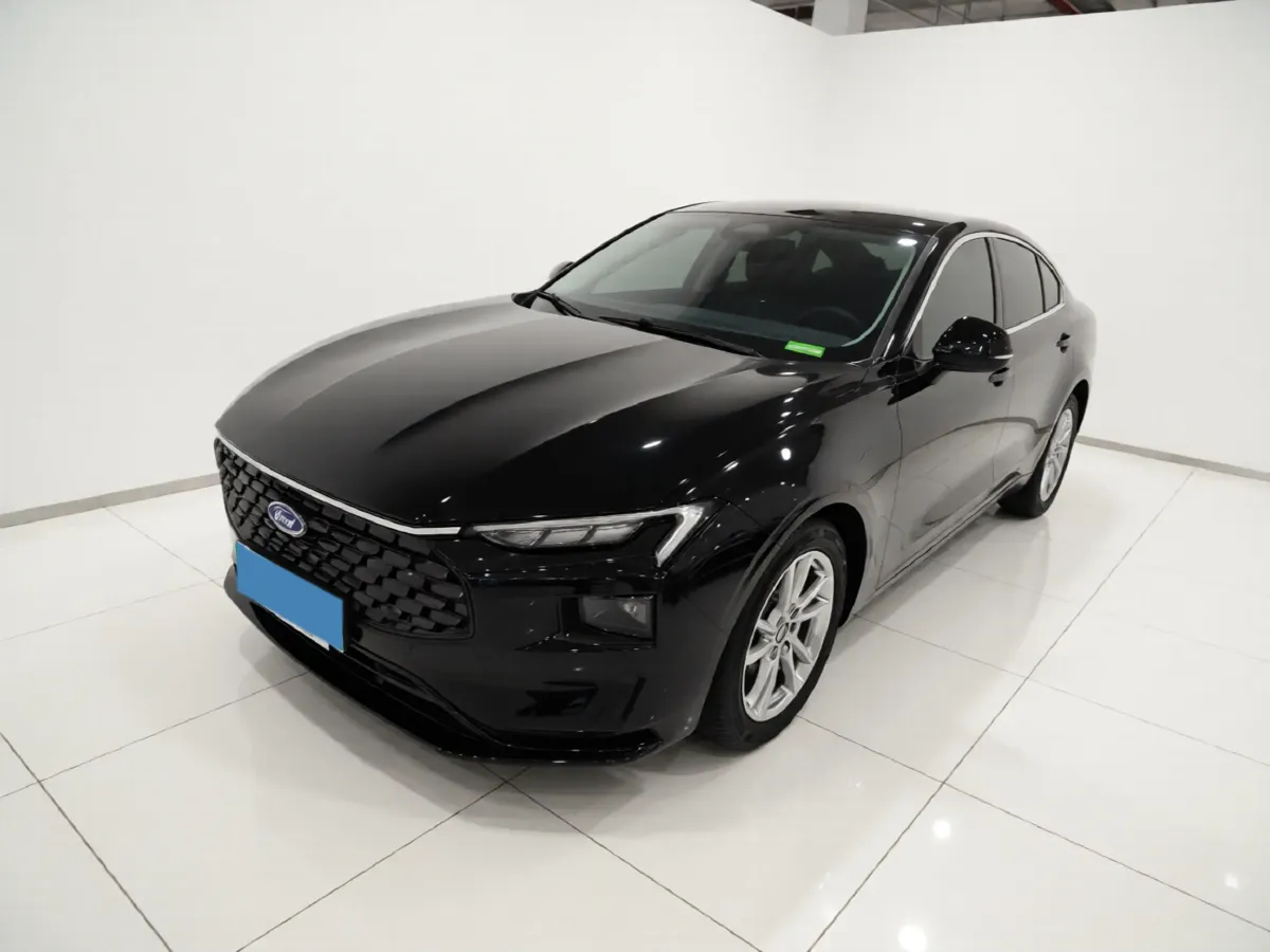 2023 Ford Mondeo 2.0T 254HP L4 8AT,autocango,china used car exporter,china ev exporter,chinese used car exporter,chinese used ev exporter