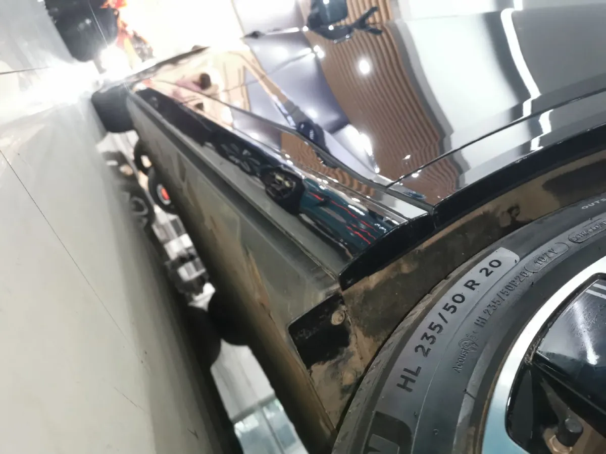 2024 Xpeng X9 BEV 84.5KWH,autocango,china used car exporter,china ev exporter,chinese used car exporter,chinese used ev exporter