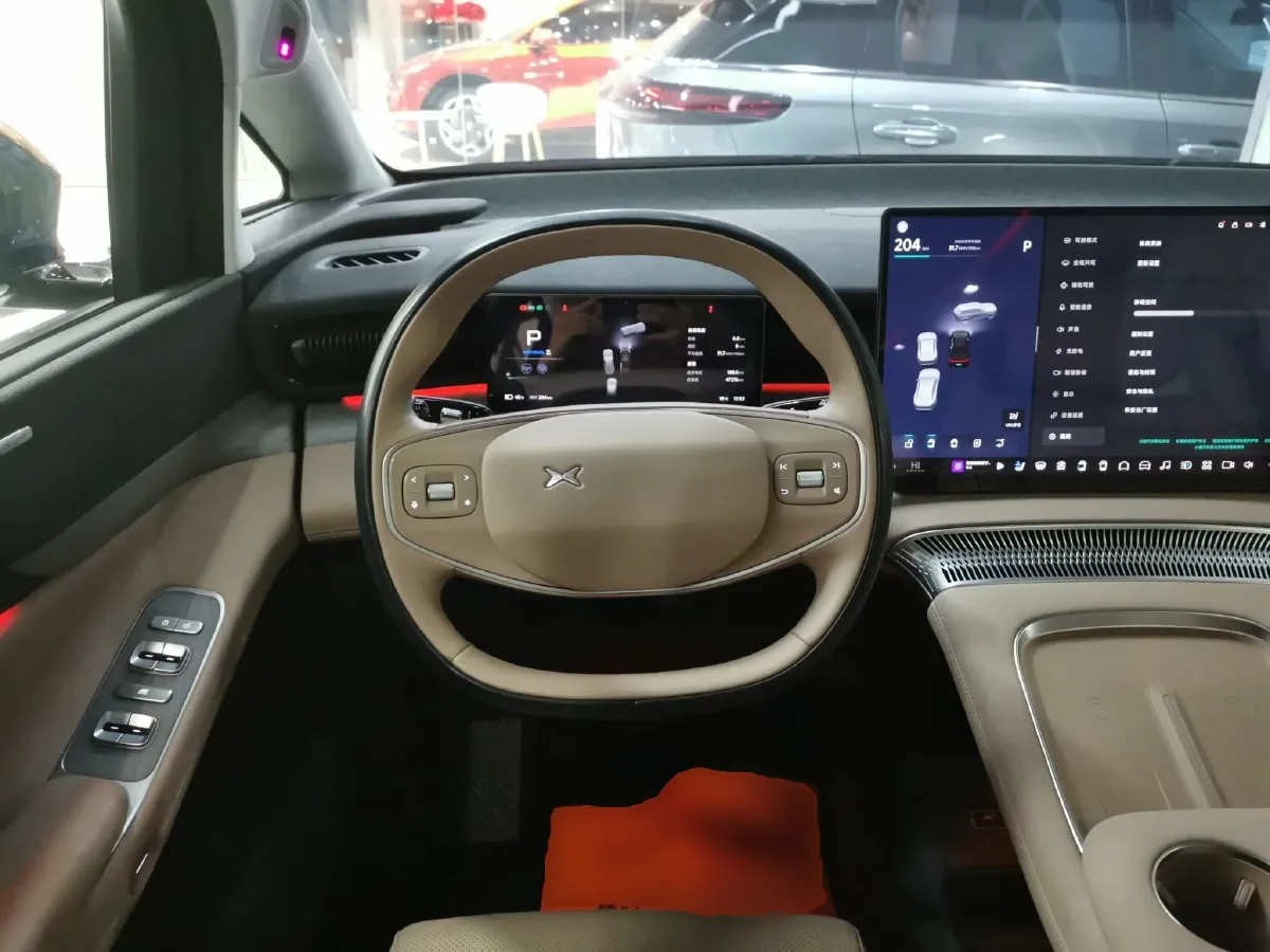 2024 Xpeng X9 BEV 84.5KWH,autocango,china used car exporter,china ev exporter,chinese used car exporter,chinese used ev exporter