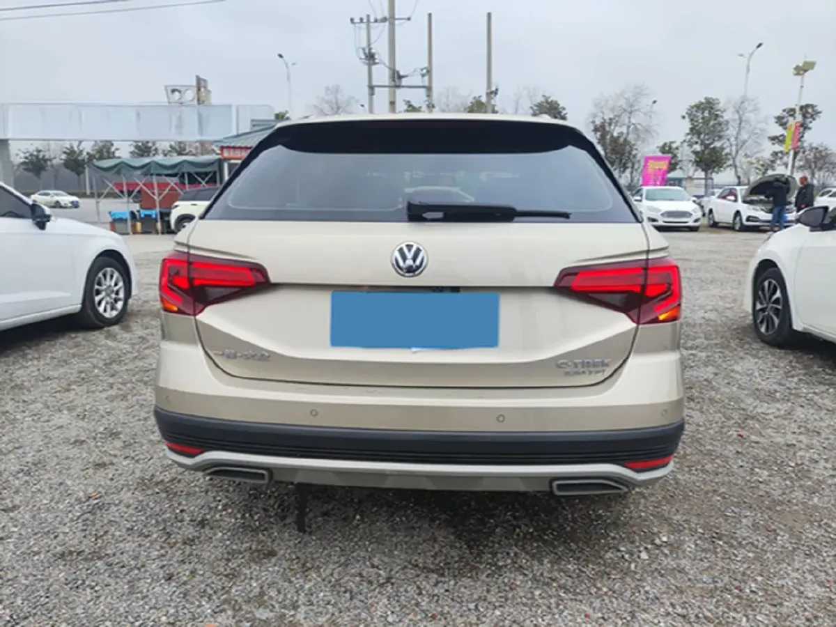 2018 Volkswagen C-Trek 1.4T 131HP L4 7DCT,autocango,china used car exporter,china ev exporter,chinese used car exporter,chinese used ev exporter