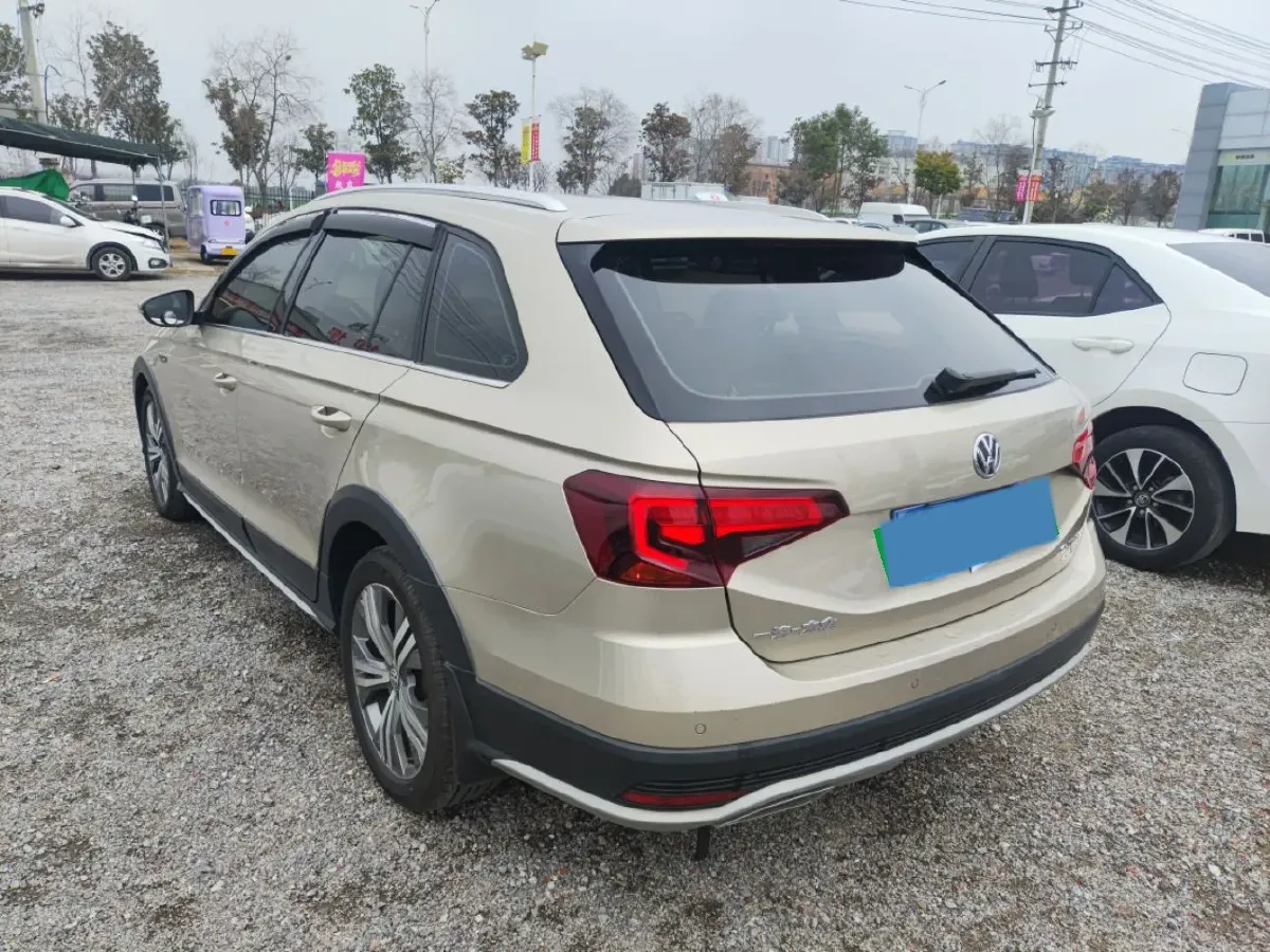 2018 Volkswagen C-Trek 1.4T 131HP L4 7DCT,autocango,china used car exporter,china ev exporter,chinese used car exporter,chinese used ev exporter