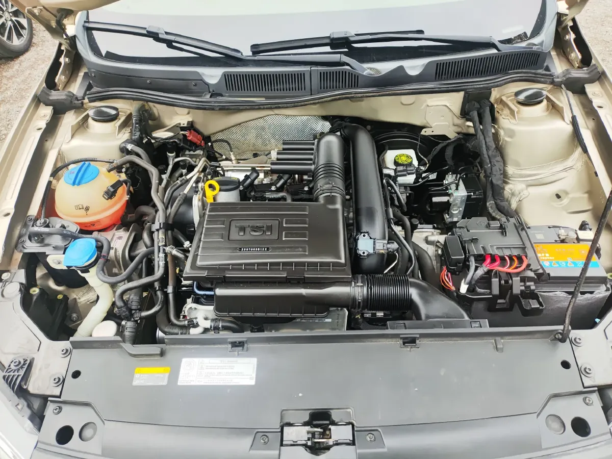 2018 Volkswagen C-Trek 1.4T 131HP L4 7DCT,autocango,china used car exporter,china ev exporter,chinese used car exporter,chinese used ev exporter