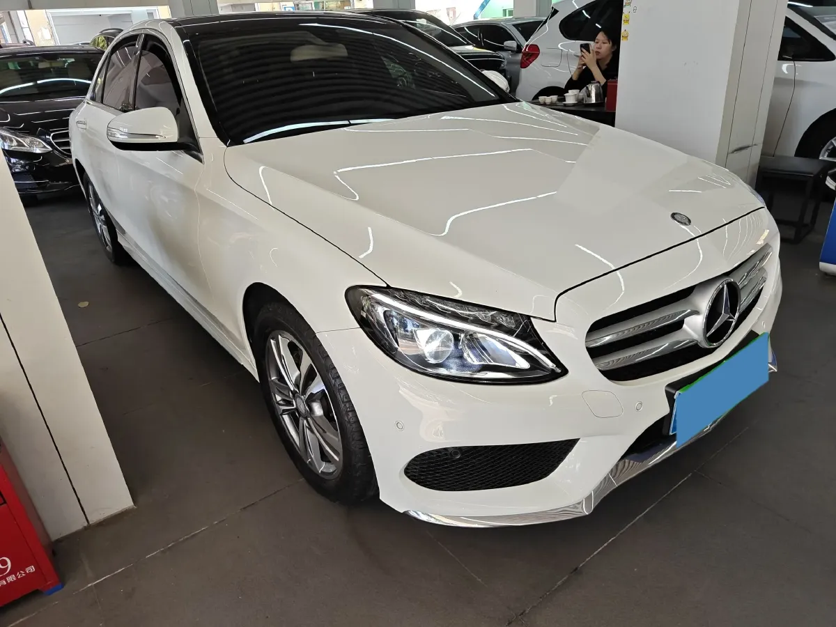 2016 Mercedes-Benz C Class 2.0T 184HP L4 7AT,autocango,china used car exporter,china ev exporter,chinese used car exporter,chinese used ev exporter