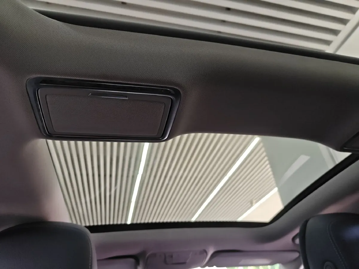 2016 Mercedes-Benz C Class 2.0T 184HP L4 7AT,autocango,china used car exporter,china ev exporter,chinese used car exporter,chinese used ev exporter