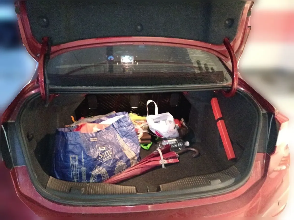 2017 Chevrolet Cruze 1.5L 114HP L4 6AT,autocango,china used car exporter,china ev exporter,chinese used car exporter,chinese used ev exporter