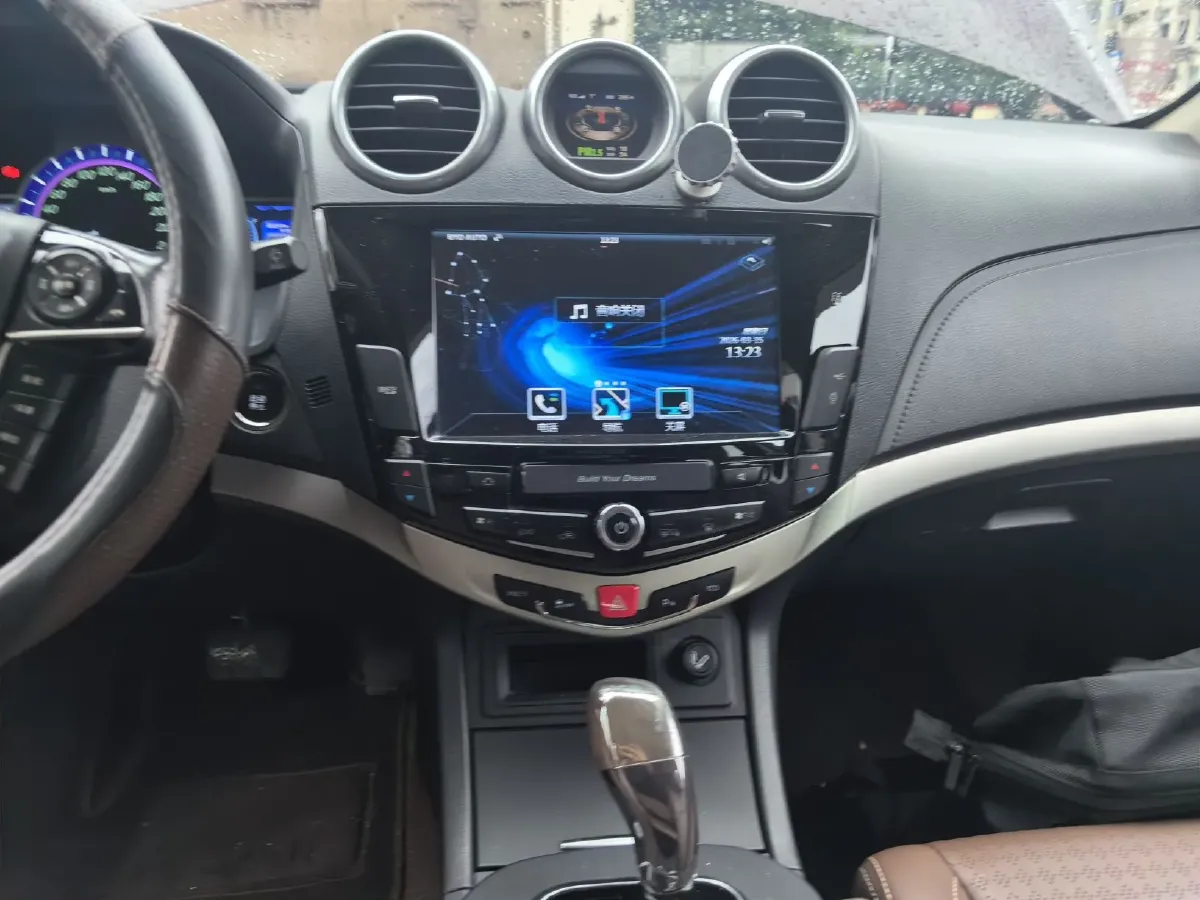 2016 BYD S7 2.0T 205HP L4 6DCT,autocango,china used car exporter,china ev exporter,chinese used car exporter,chinese used ev exporter