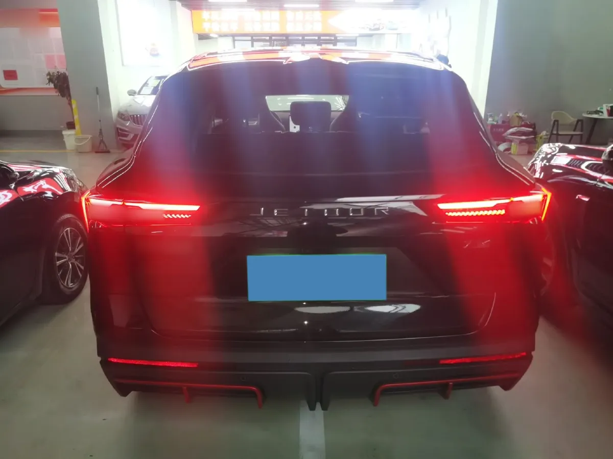 2024 Jetour DASHING 1.5T 156HP L4 6DCT,autocango,china used car exporter,china ev exporter,chinese used car exporter,chinese used ev exporter