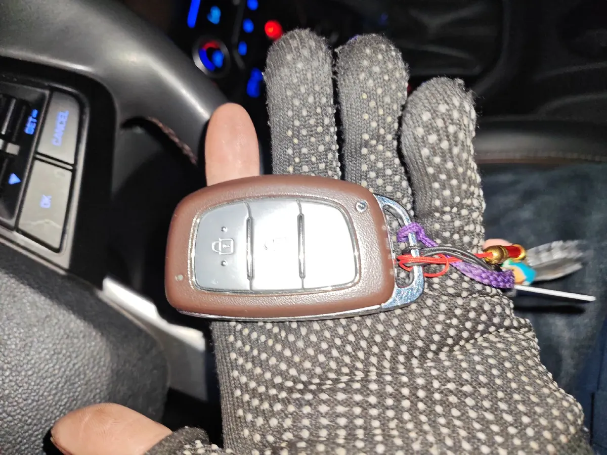 2015 Hyundai ix25 2.0L 160HP L4 6AT,autocango,china used car exporter,china ev exporter,chinese used car exporter,chinese used ev exporter