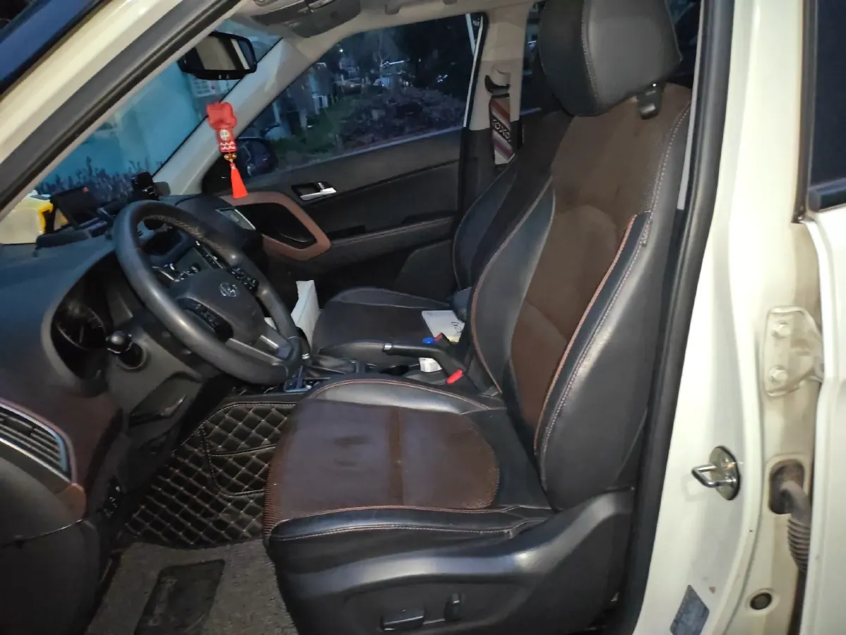 2015 Hyundai ix25 2.0L 160HP L4 6AT,autocango,china used car exporter,china ev exporter,chinese used car exporter,chinese used ev exporter