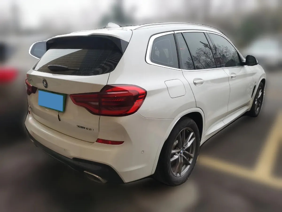 2021 BMW X3 2.0T 224HP L4 8AT,autocango,china used car exporter,china ev exporter,chinese used car exporter,chinese used ev exporter