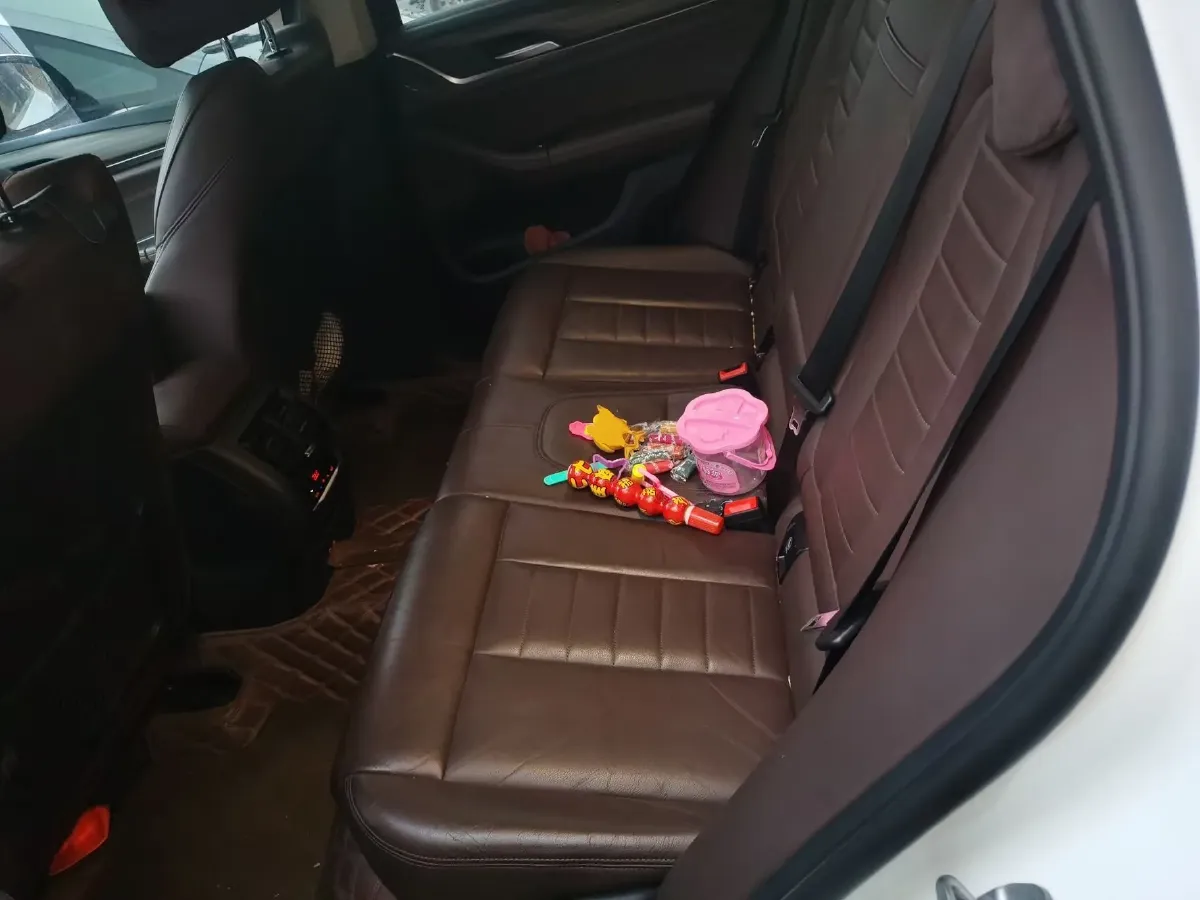 2021 BMW X3 2.0T 224HP L4 8AT,autocango,china used car exporter,china ev exporter,chinese used car exporter,chinese used ev exporter