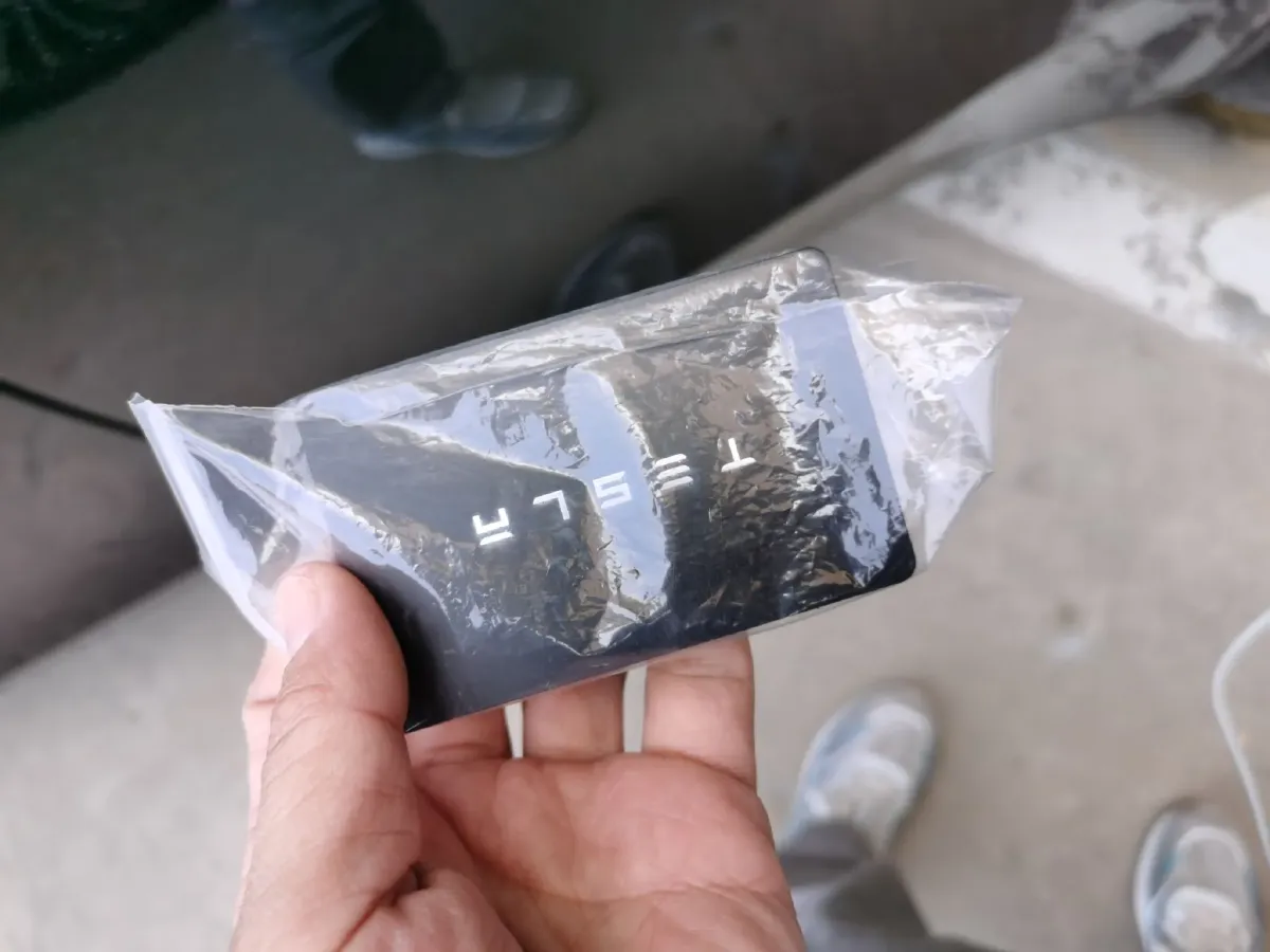 2024 Tesla Model Y BEV 60KWH,autocango,china used car exporter,china ev exporter,chinese used car exporter,chinese used ev exporter