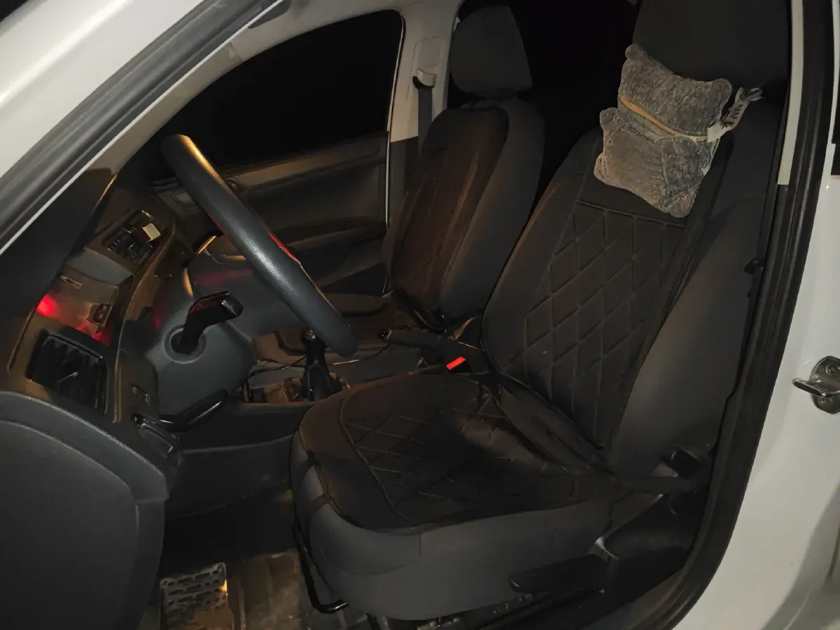 2016 Volkswagen Santana 1.4L 90HP L4 5MT,autocango,china used car exporter,china ev exporter,chinese used car exporter,chinese used ev exporter