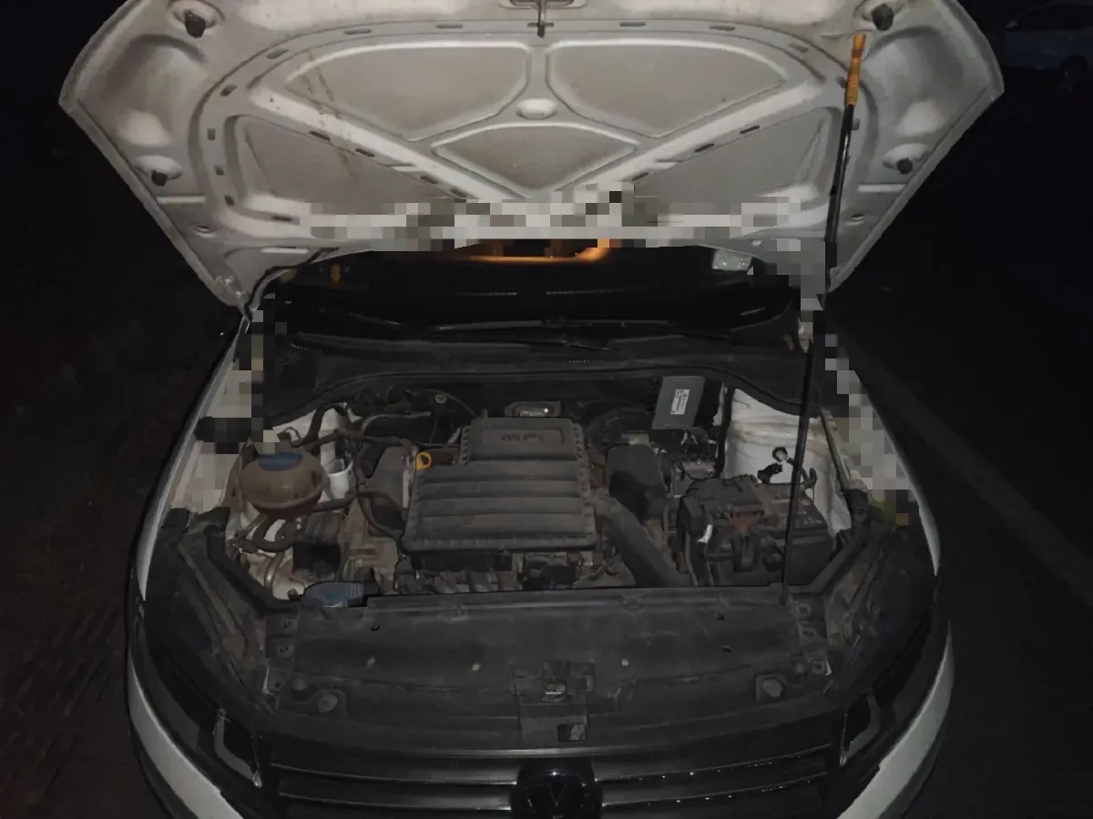 2016 Volkswagen Santana 1.4L 90HP L4 5MT,autocango,china used car exporter,china ev exporter,chinese used car exporter,chinese used ev exporter