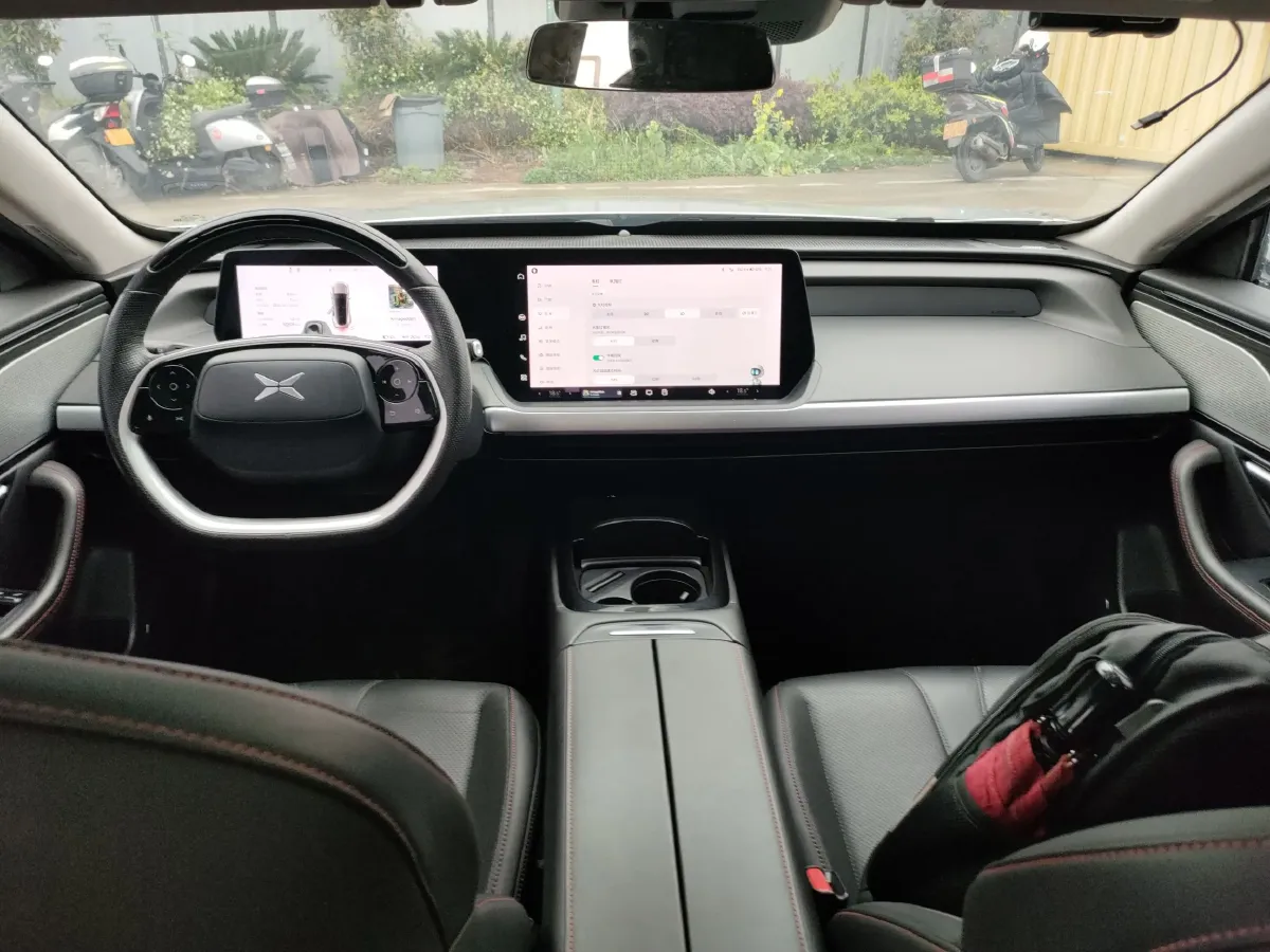 2020 Xpeng P7 BEV 83.1KWH,autocango,china used car exporter,china ev exporter,chinese used car exporter,chinese used ev exporter