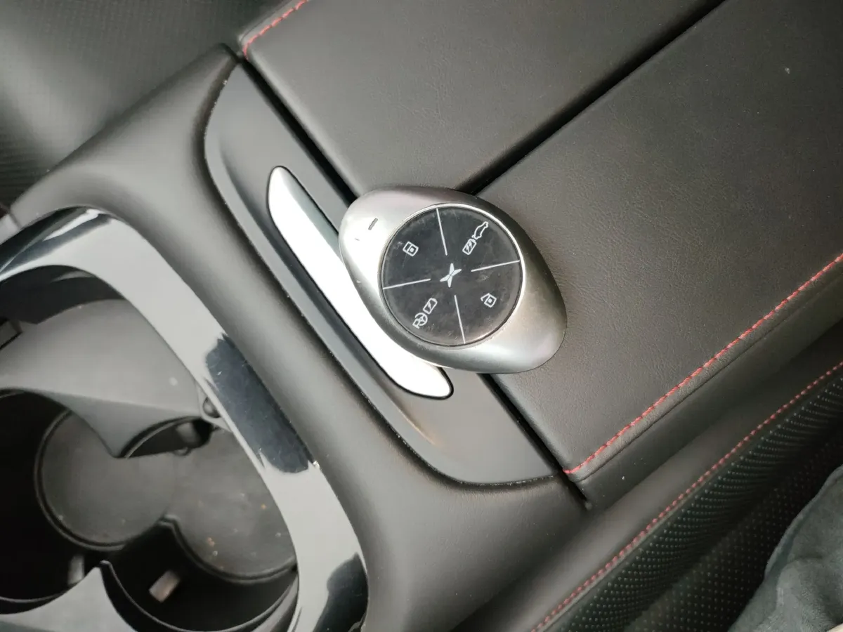 2020 Xpeng P7 BEV 83.1KWH,autocango,china used car exporter,china ev exporter,chinese used car exporter,chinese used ev exporter