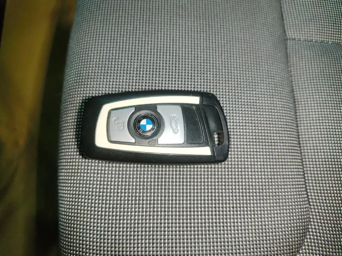 2013 BMW 1 Series 1.6T 136HP L4 8AT,autocango,china used car exporter,china ev exporter,chinese used car exporter,chinese used ev exporter