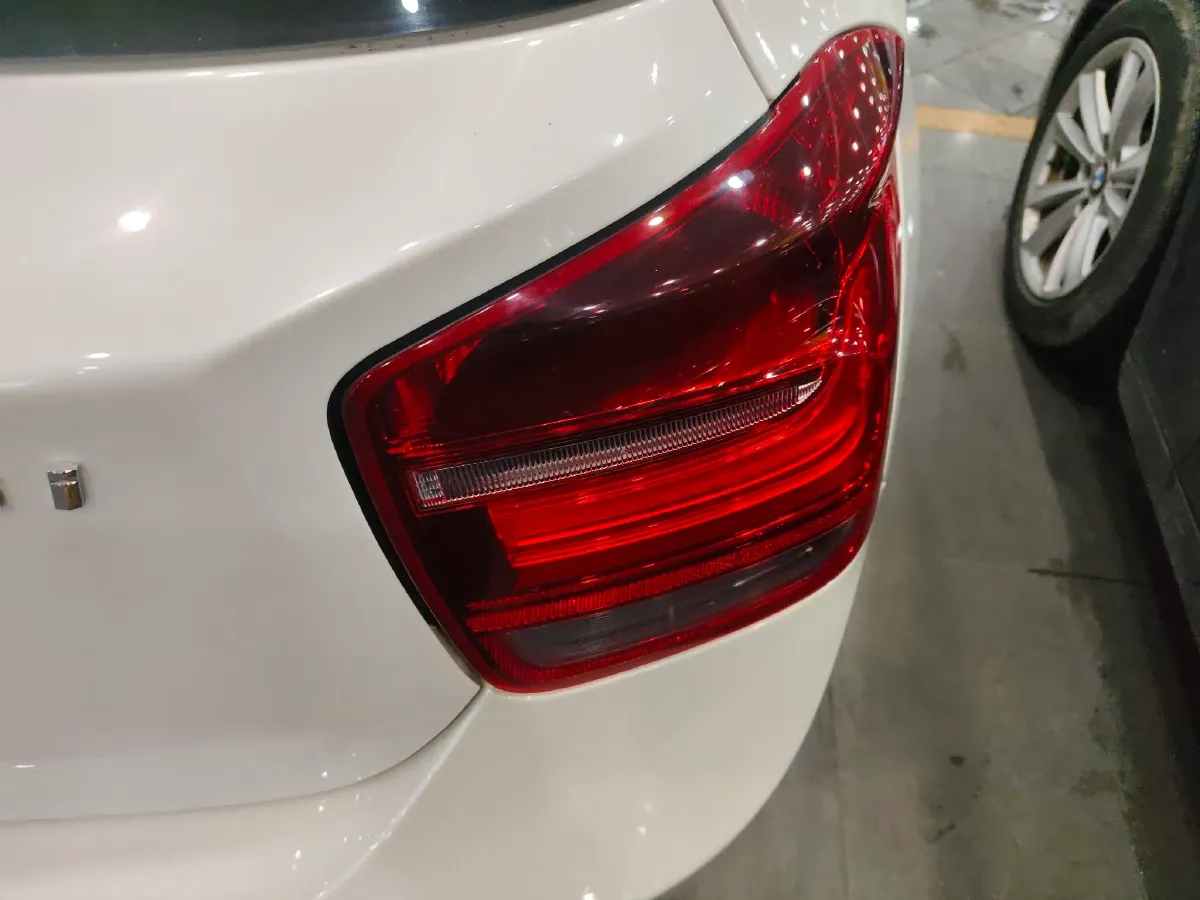 2013 BMW 1 Series 1.6T 136HP L4 8AT,autocango,china used car exporter,china ev exporter,chinese used car exporter,chinese used ev exporter