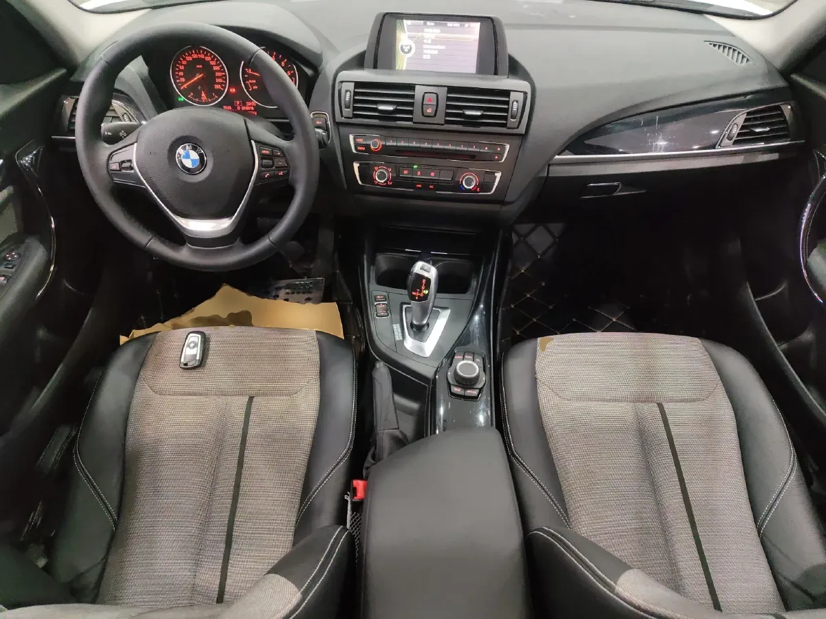 2013 BMW 1 Series 1.6T 136HP L4 8AT,autocango,china used car exporter,china ev exporter,chinese used car exporter,chinese used ev exporter